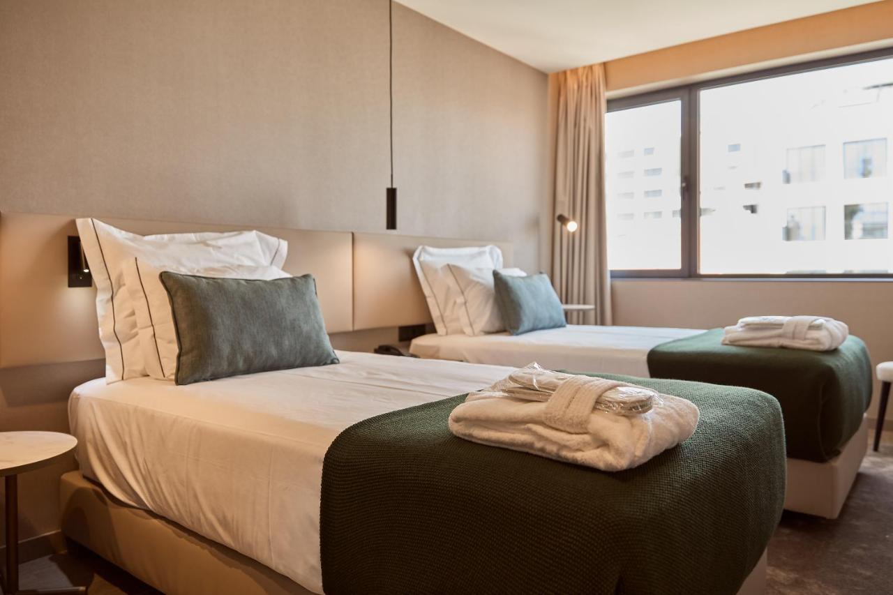 Omid Saldanha Hotel ลิสบอน ภายนอก รูปภาพ